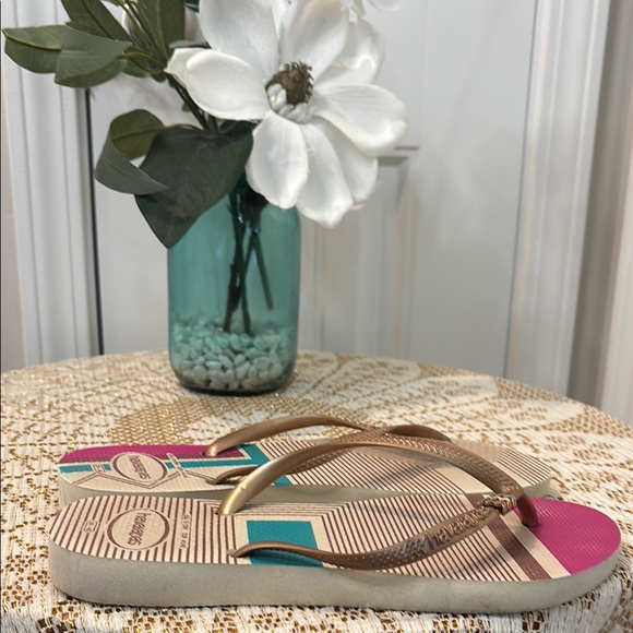 Havaianas Pink and Cream Sporty Sandals Size 9 - Picture 5 of 7